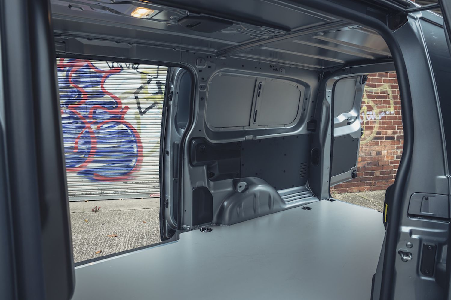 Vauxhall Vivaro e interior storage space